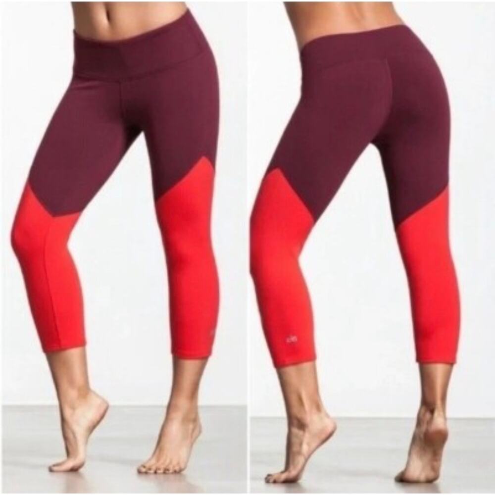 ALO | Yoga Electra Capri Leggings Maroon Wine Red Colorblock Cropped | Small